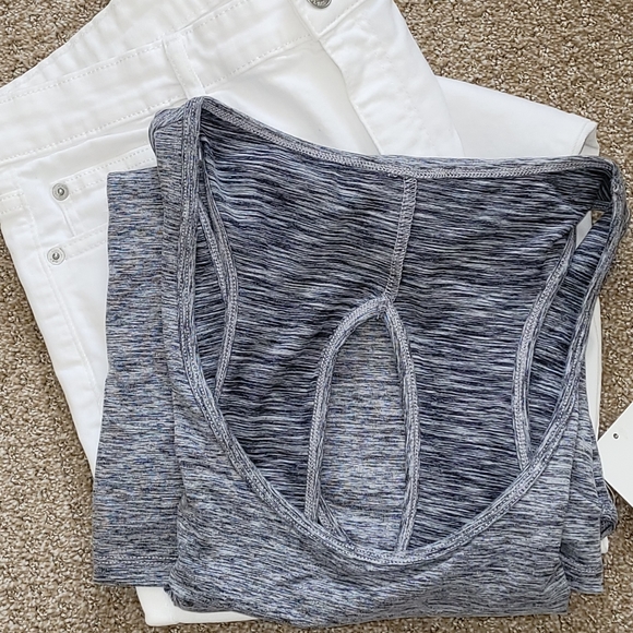 NWT Halston Studio Racerback Tank Size XL Sleeveless - Picture 11 of 16